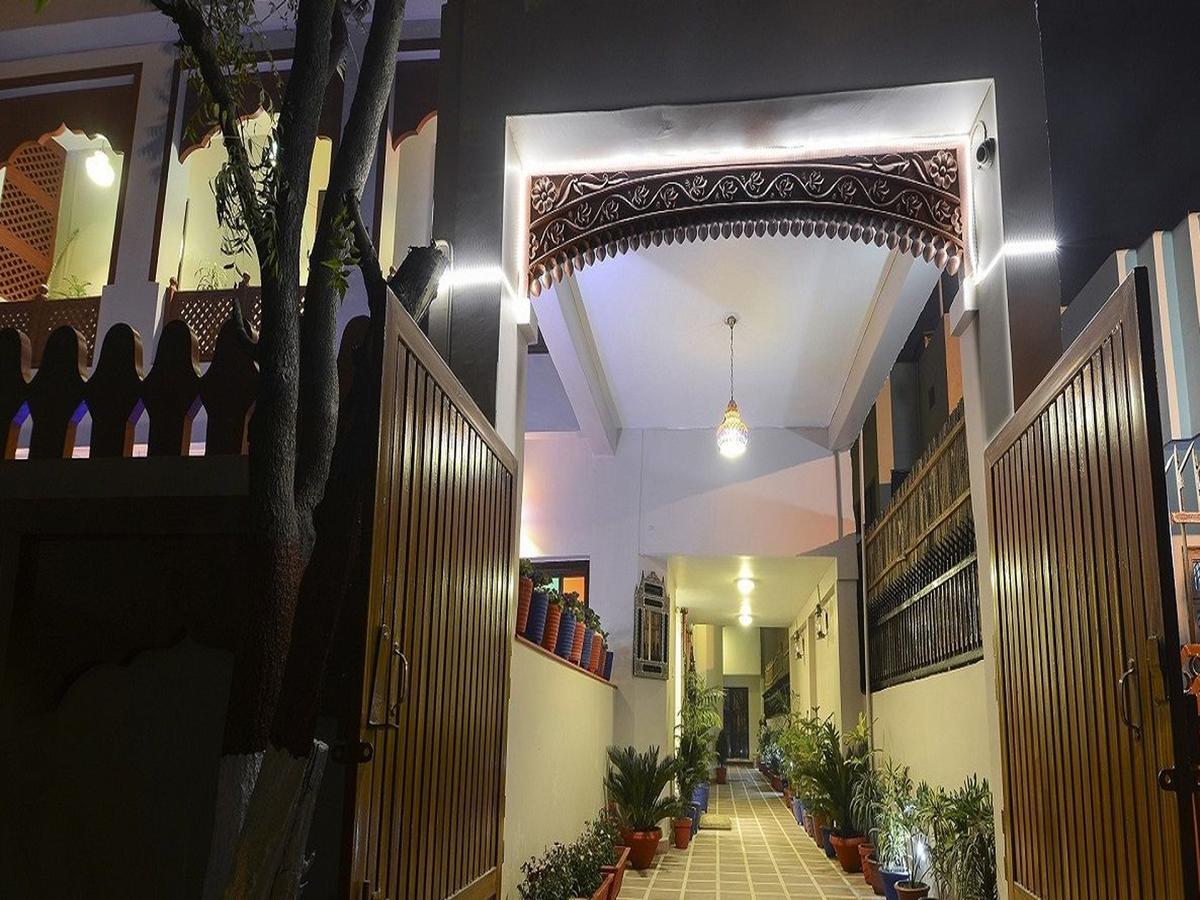Taj Haveli Hotel Agra - Walkable Distance From Taj Mahal Exteriér fotografie